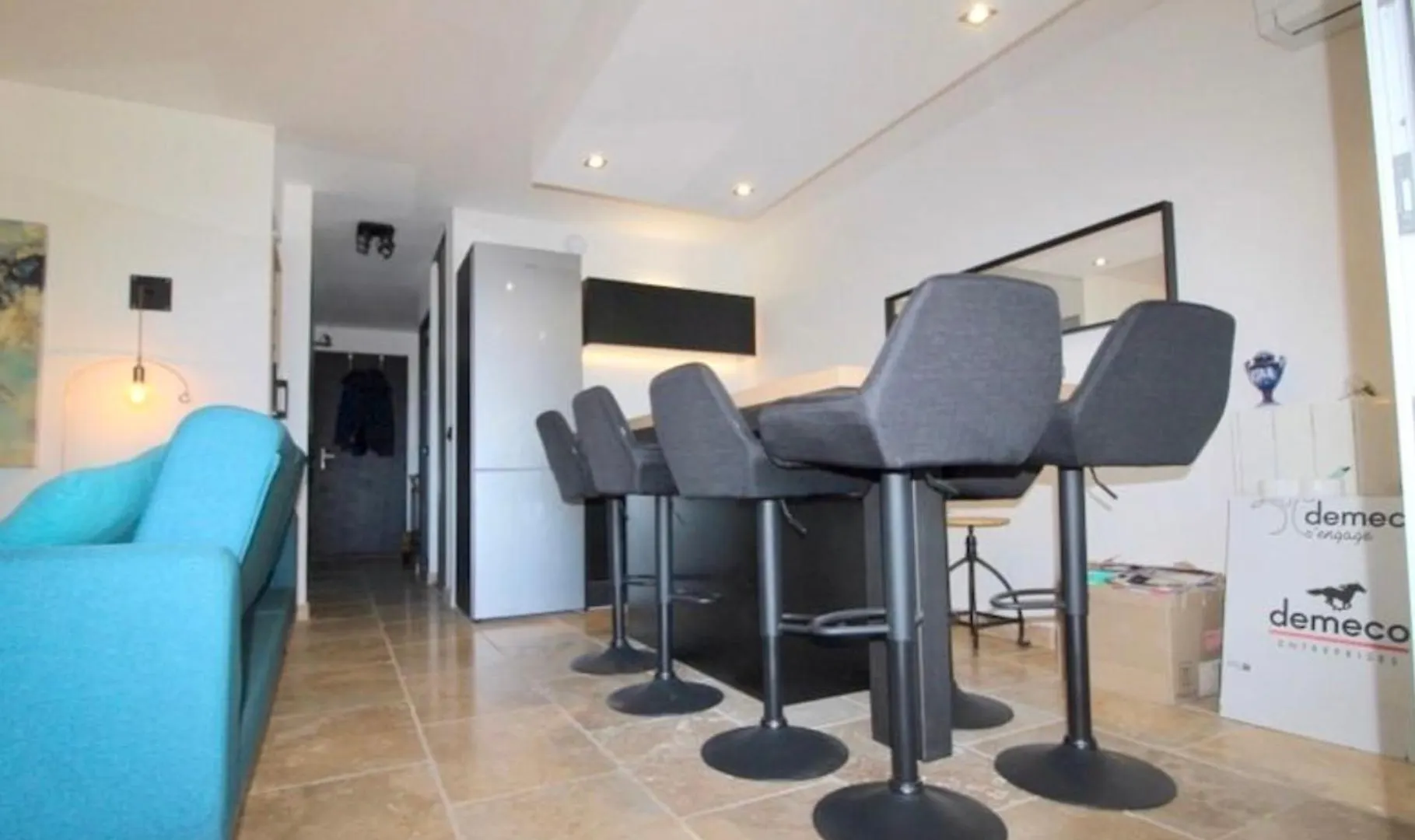 Apartment Appartement Pont Royal Mallemort